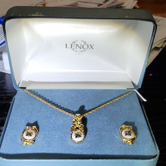 Vintage Lenox Necklace & Matching Earrings Set - Picture 1 of 12